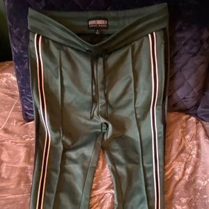 Brand new. Size small